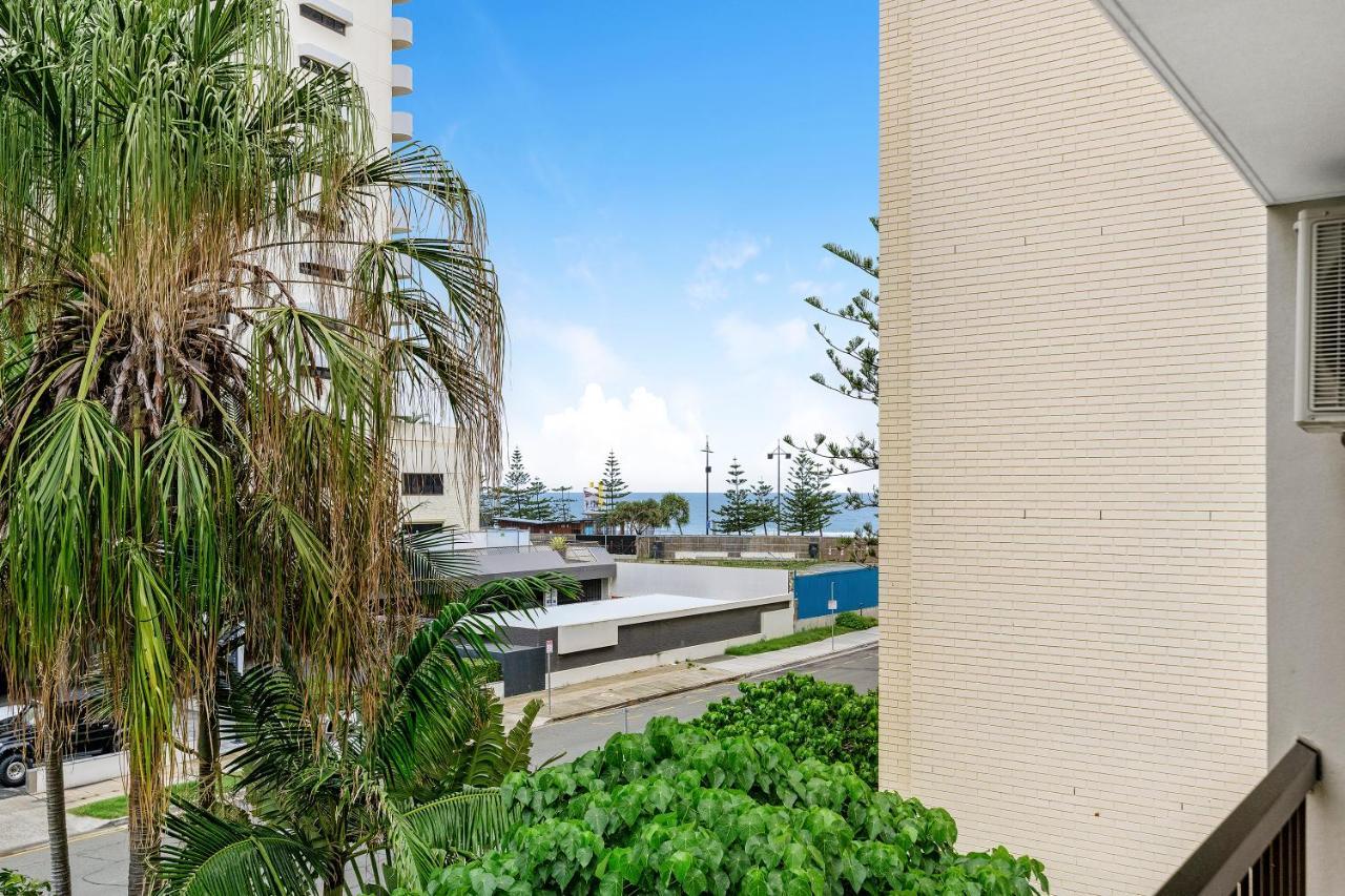 Surfers Paradise- Meters From The Beach! Gold Coast Eksteriør bilde
