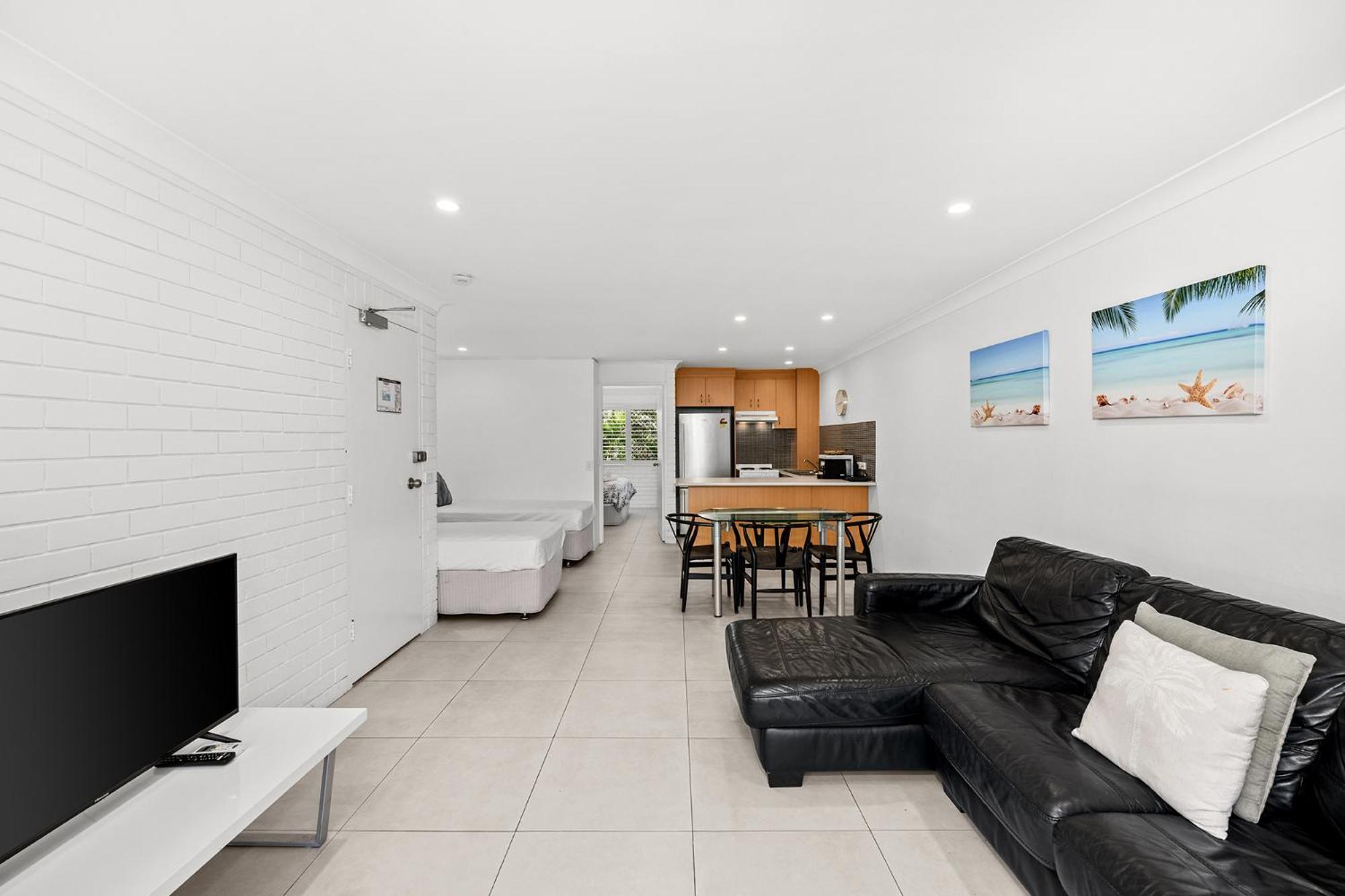 Surfers Paradise- Meters From The Beach! Gold Coast Eksteriør bilde