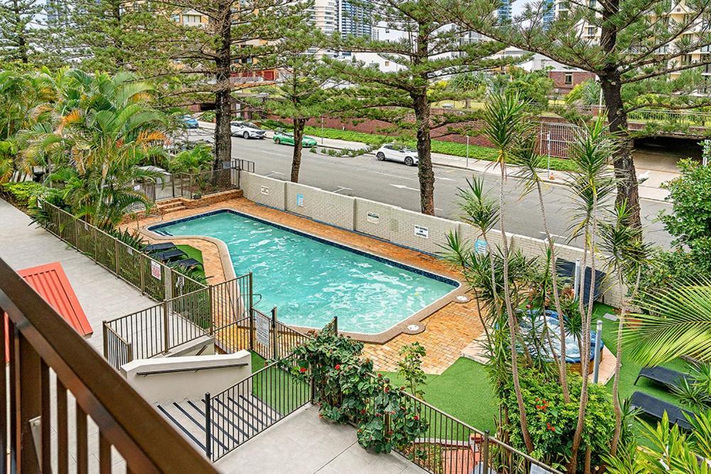 Surfers Paradise- Meters From The Beach! Gold Coast Eksteriør bilde